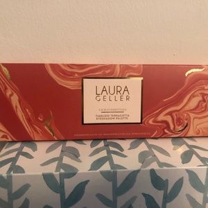 Laura Geller Eyeshadow Palette - NEW in box